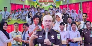 Kejati Kepri Sosialisasikan Pencegahan Kejahatan Anak di Konten Digital Melalui Program Jaksa Masuk Sekolah    