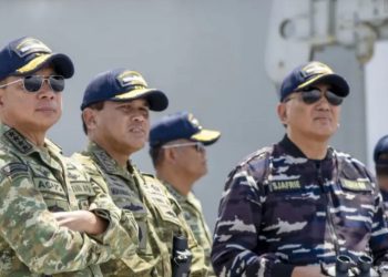 Panglima TNI Dampingi Menhan RI Tinjau Latihan Gabungan di Karimunjawa